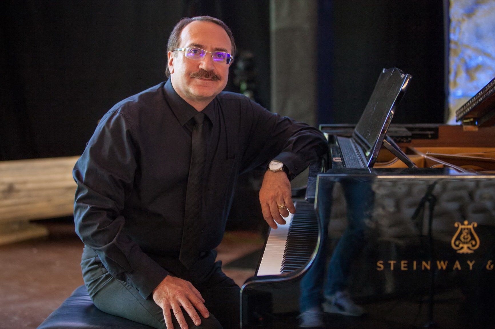 Даниил Крамер, фортепиано