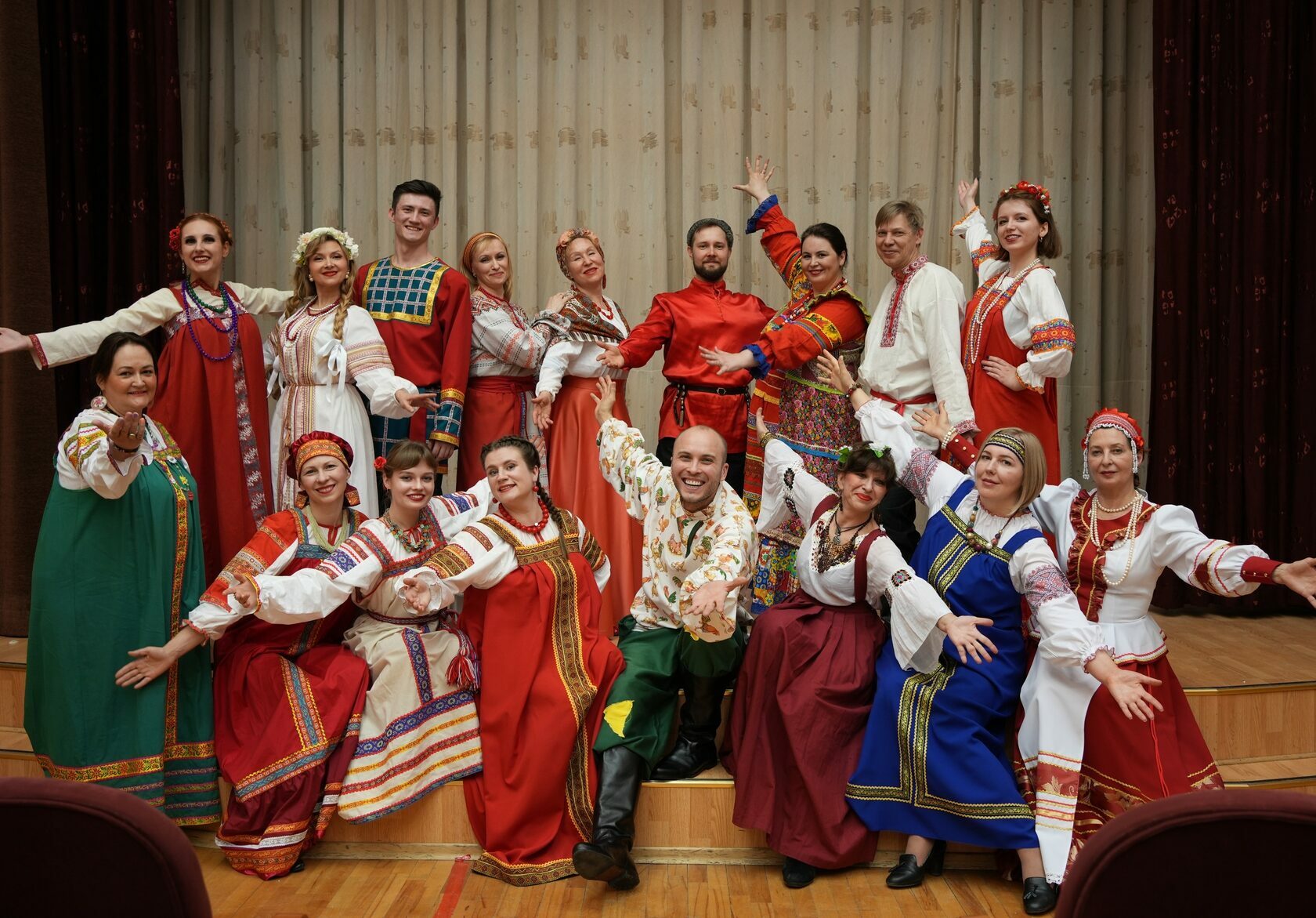 Московский народный хор