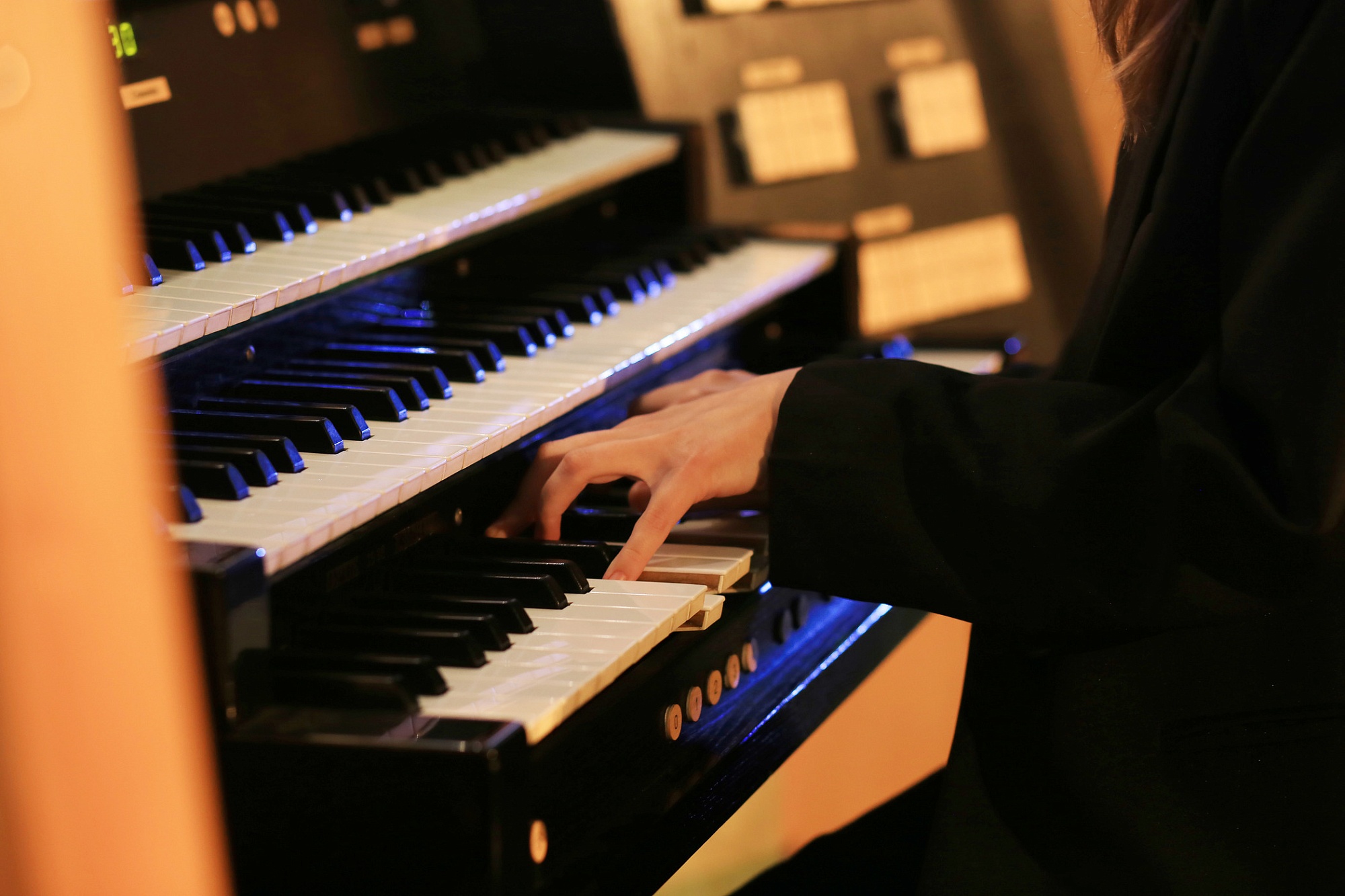 Батист-Флориан Марль-Уврар, орган