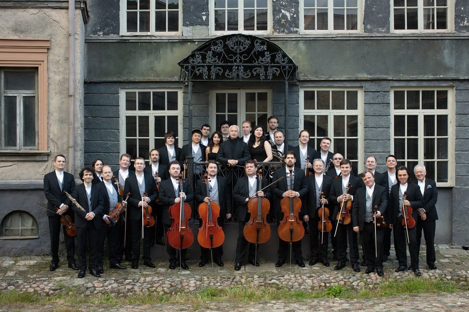 Д. Маслеев и Виртуозы Москвы