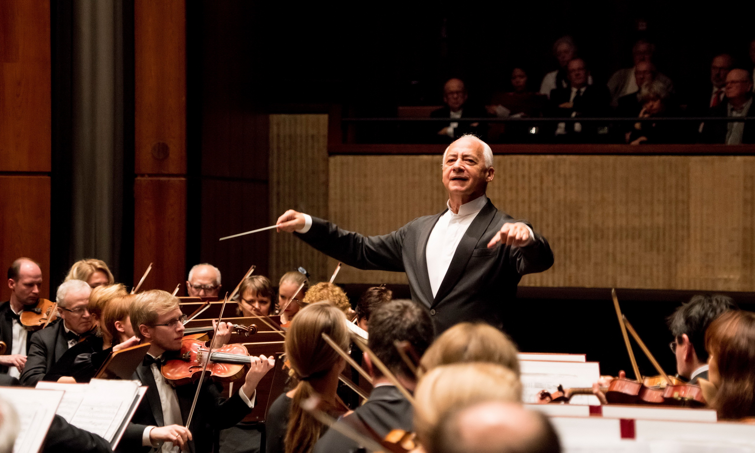 НФОР, В.Спиваков (дирижер), К.Емельянов (фортепиано)